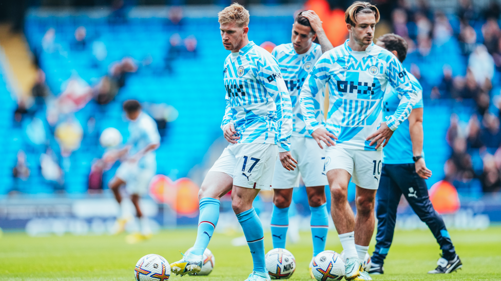 SHOTS AWAY : The pre-match drills get into full swing.