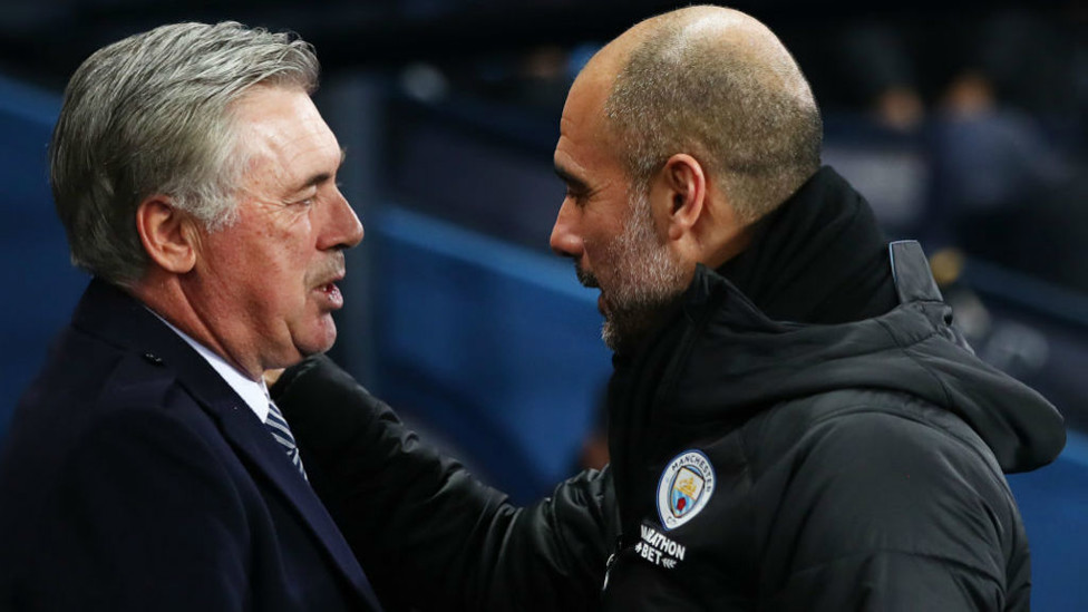 TEMAN : Guardiola saling menyapa dengan Ancelotti jelang kick off_