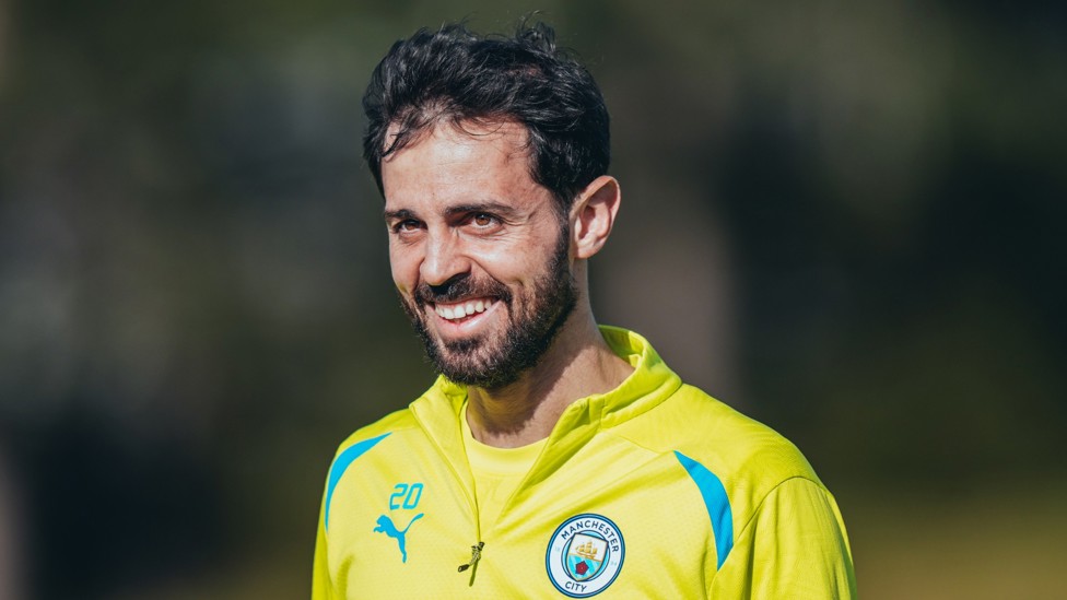 MIDFIELD MAESTRO  : Bernardo Silva shares a smile.