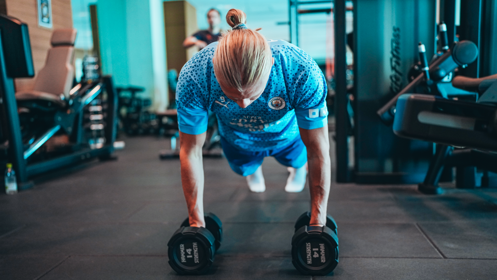 VIKING POWER : Erling Haaland working hard