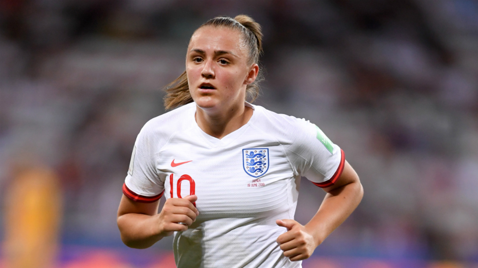 Neville tips Stanway for greatness