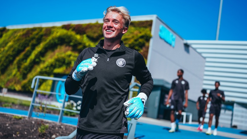 SUPER SPIKE : Shot stopper Spike Brits on his way to train. 