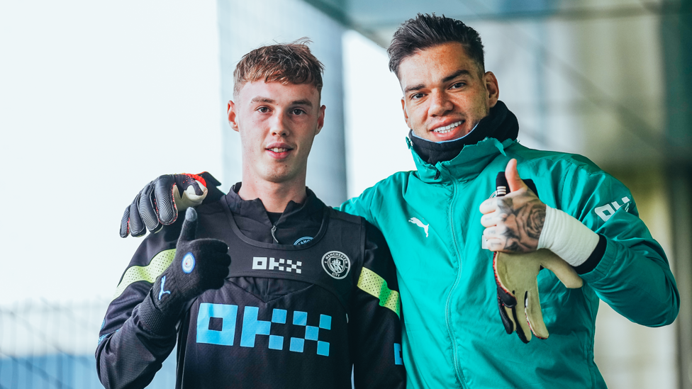 HI GUYS : Ederson and Cole Palmer give us the thumbs-up