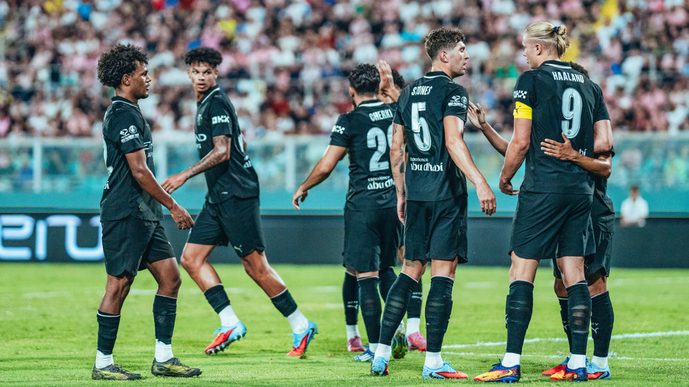 HAPPY HAALAND : Feeling the love.