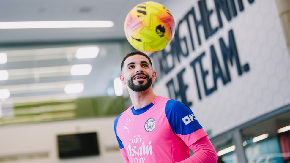 Head boy : Rayan Ait-Nouri keeps his eye on the ball