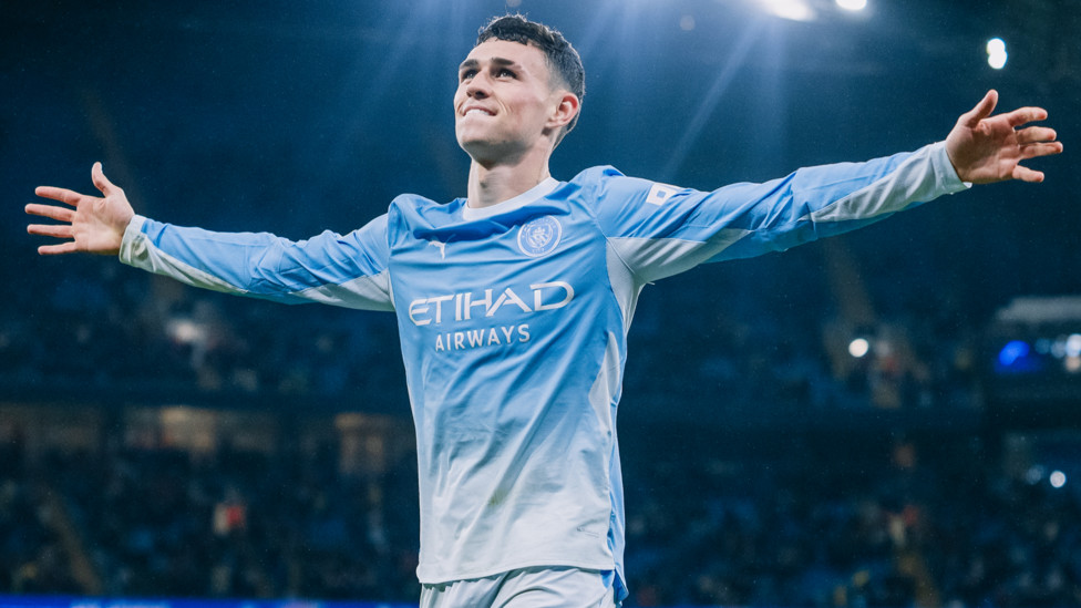 HAT-TRICK HERO : Fantastic Foden!