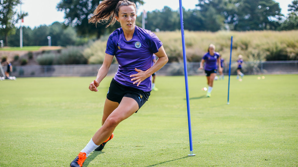 AGILITY : Caroline Weir weaves her way through the markers