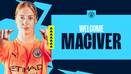 Sandy MacIver signs for City