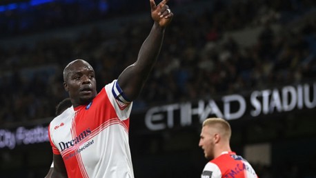 Akinfenwa thanks 'classy' City fans