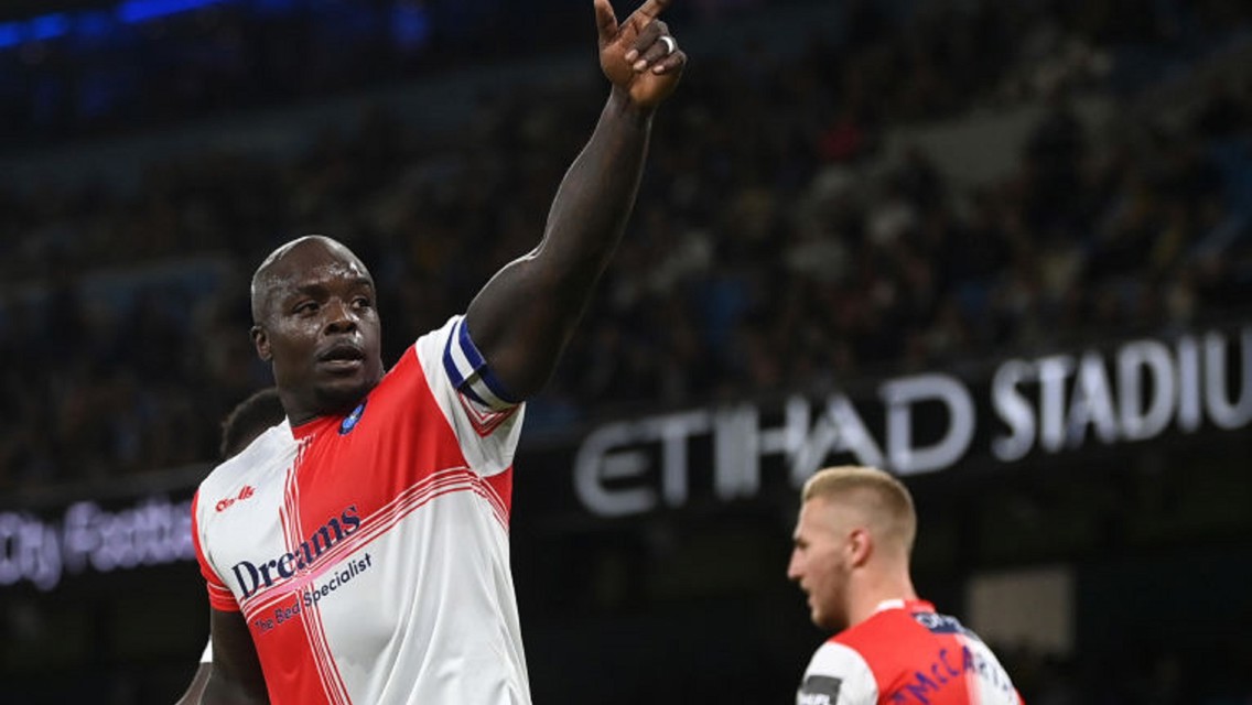 Akinfenwa thanks 'classy' City fans