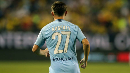 Roberts seals Derby loan switch 
