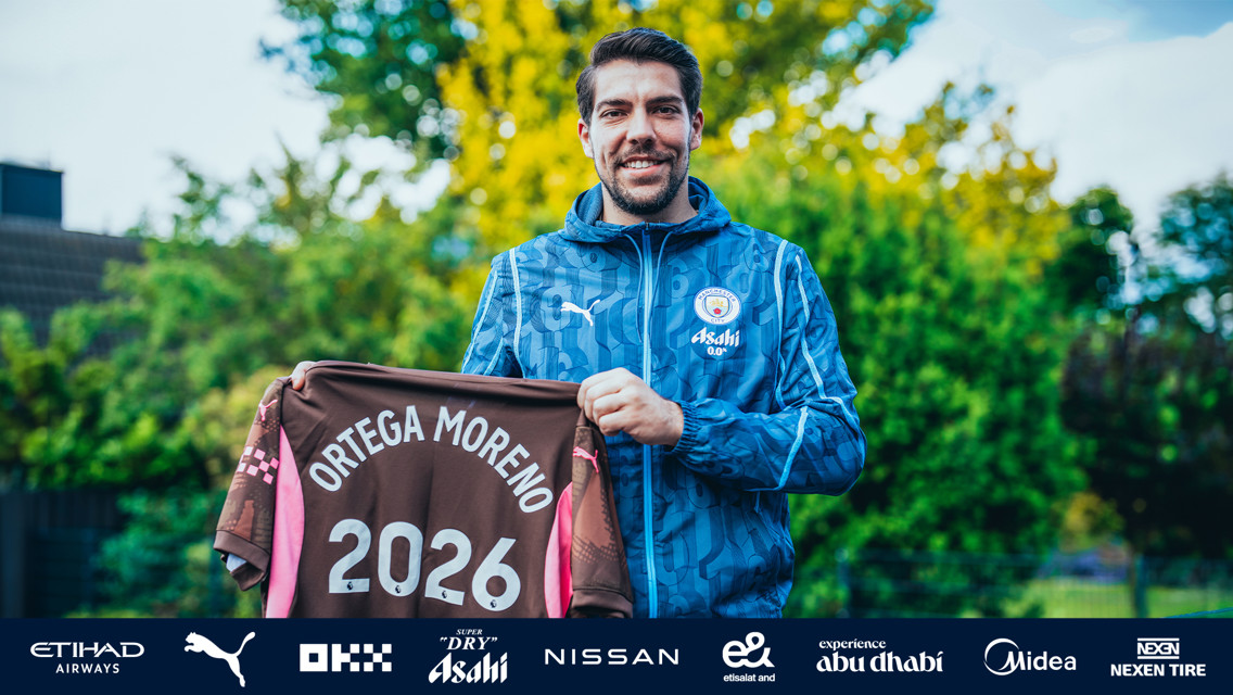Ortega Moreno signe un nouveau contrat avec City !