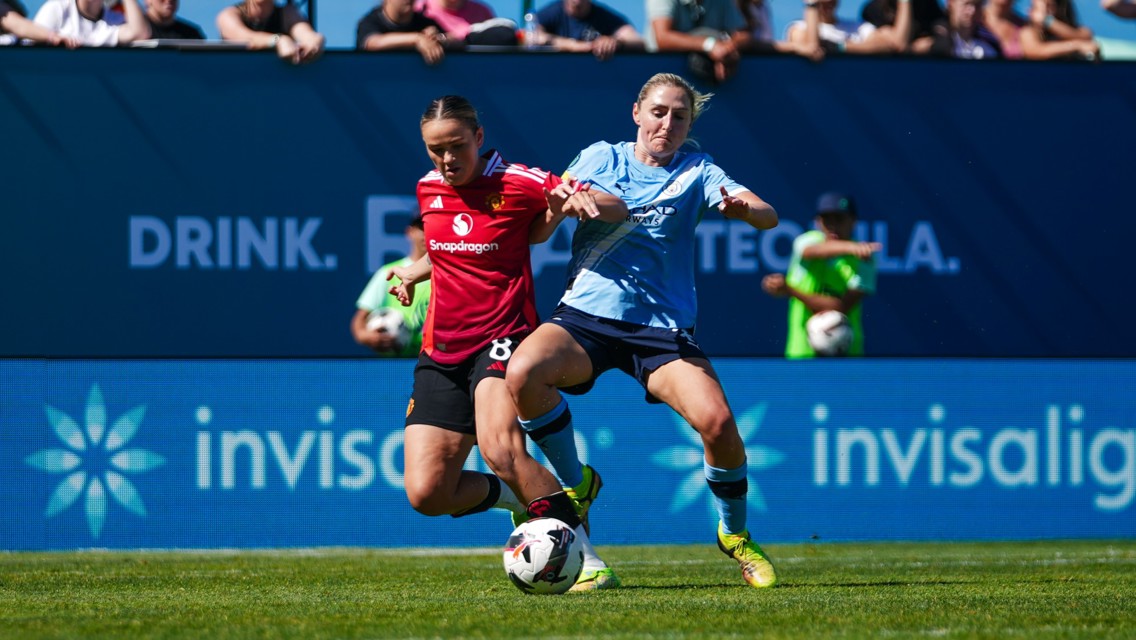 Highlights: City 0-2 Man United