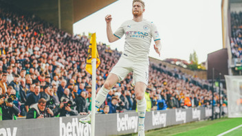 Hora de voltar ao Molineux Stadium