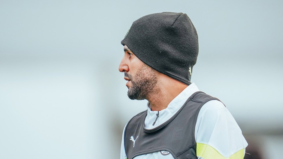 MAHRVELLOUS : Riyad Mahrez prepares for the next drill