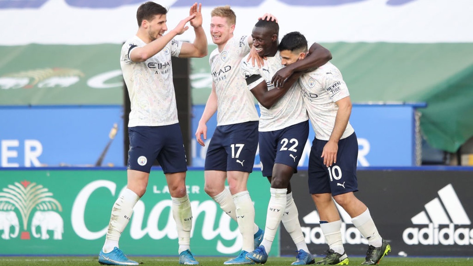 De Bruyne: 'I'm happy for Mendy!'