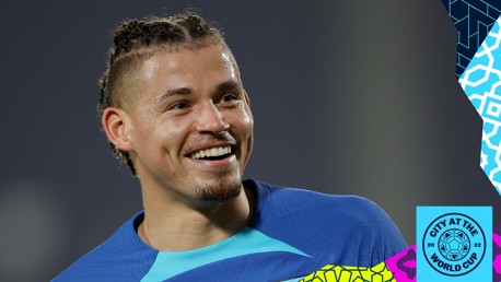 Phillips a ‘massive asset’ for City and England says De Jong