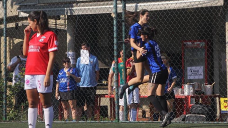 #SameGoals: 'Eu nunca tinha ganho uma bola antes'