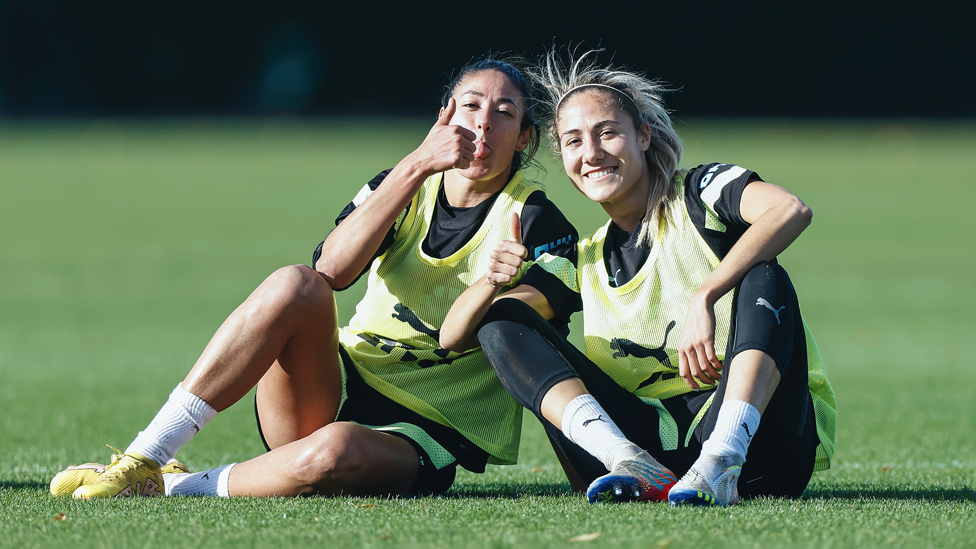 SPANISH SMILERS : Leila Ouahabi and Laia Aleixandri pose for the camera