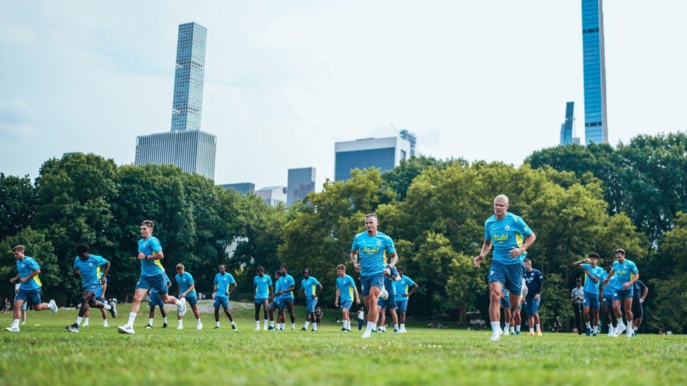 ENDURANCE : Running drills for the team