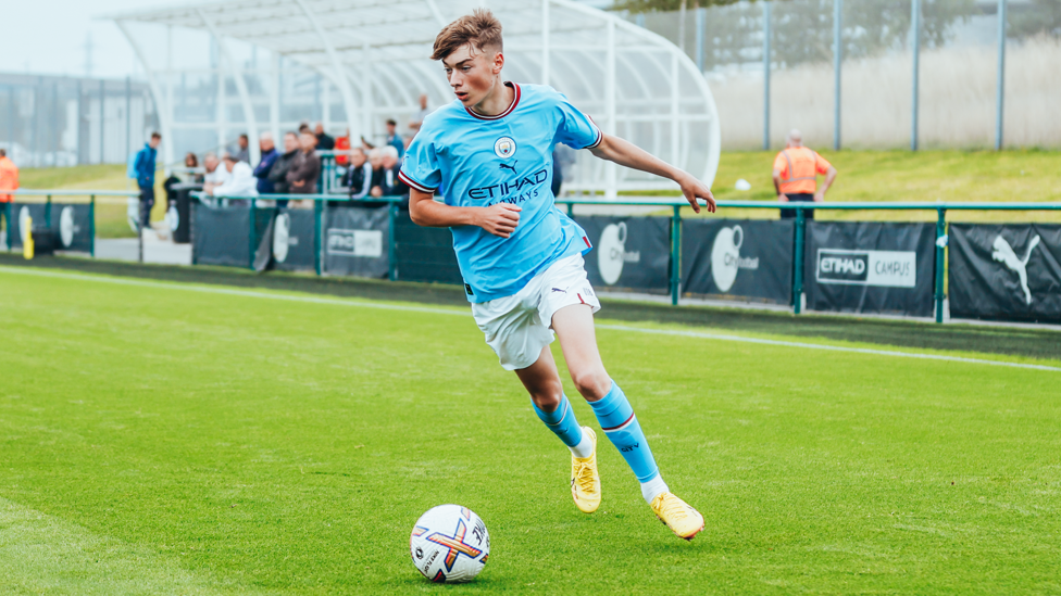 FLYING FULL BACK: Matty Whittingham bombing forward to assist the frontline.