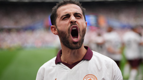 City faz 3 a 1 sobre o West Ham na volta de Guardiola ao comando do time