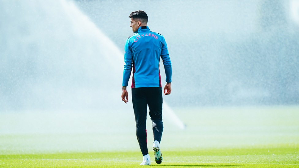 Joao Cancelo bound for an early shower