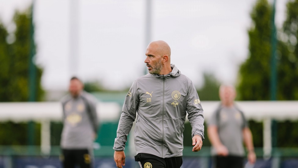 The boss keeps a close eye on his troops