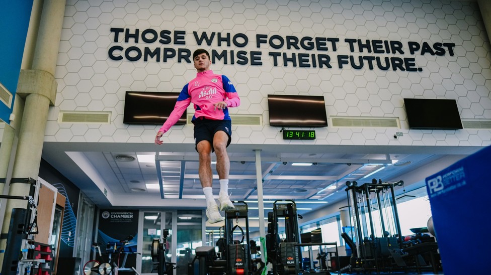 HIGH FLYER! Khusanov takes flight