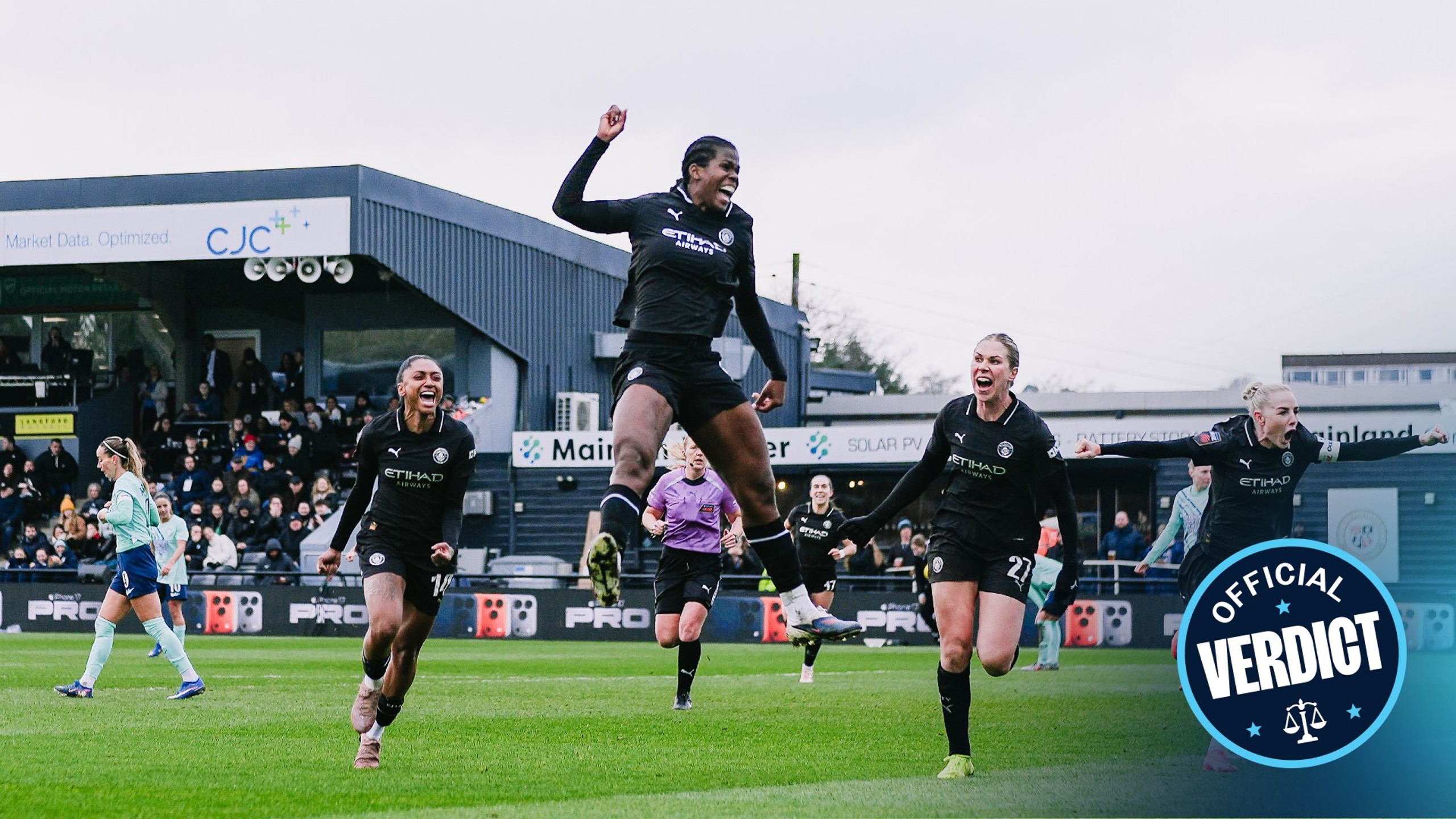 Shaw strikes late to snatch last-gasp London City win