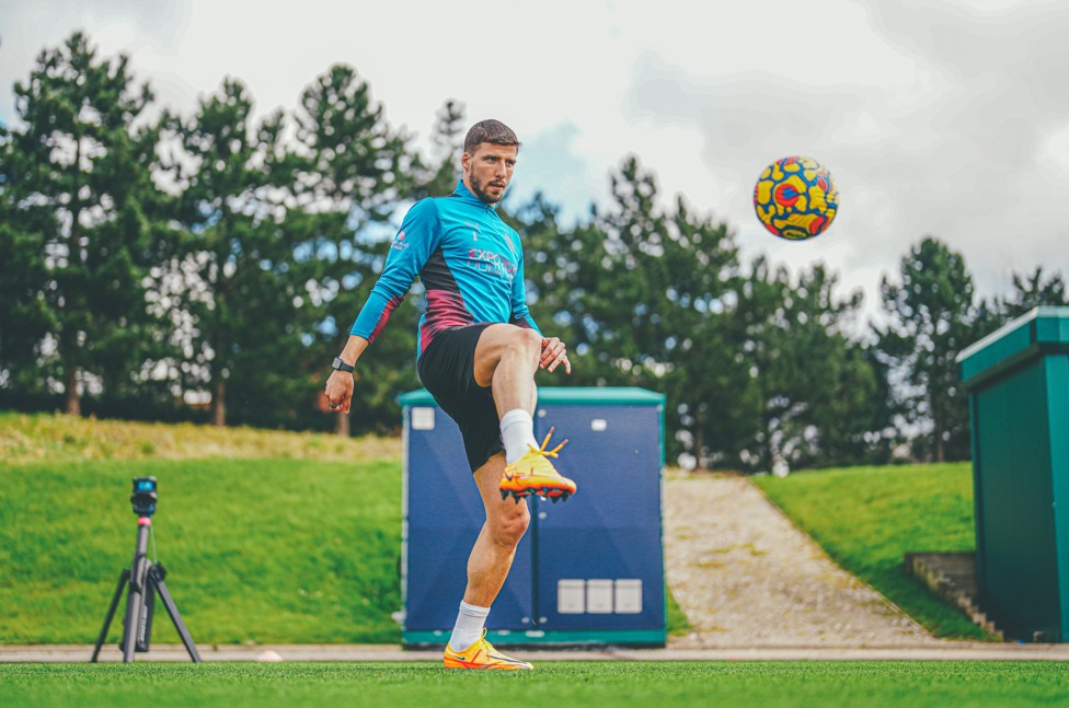 ON THE BALL : Ball work