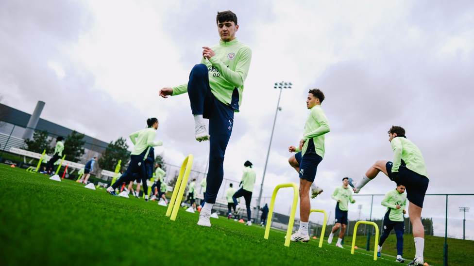 STEPPING ON : Abdukodir Khusanov putting in the work