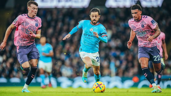 Temos que levar coisas positivas deste empate, diz Stones