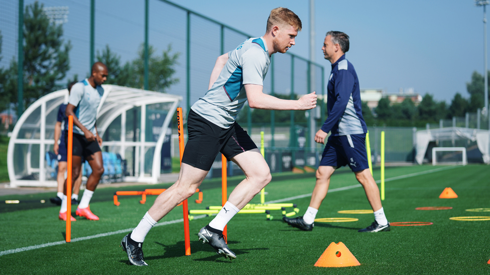 AT FULL STRETCH: Kevin De Bruyne gets down to work