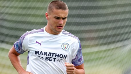 Harwood-Bellis enjoying steep learning curve