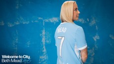Mead: "El estilo del City se adapta muy bien a mí"