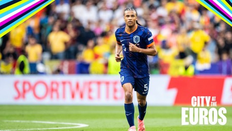 Ake helps dominant Dutch past Romania