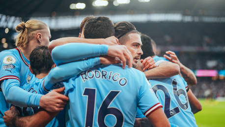 City make one change for Arsenal clash