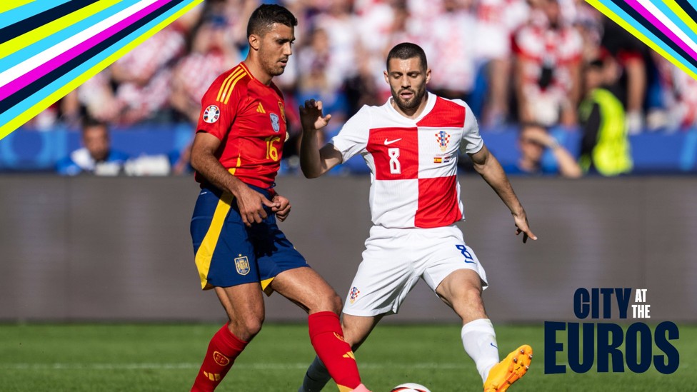 POWER PLAY: Kyle Walker fires in a cross.