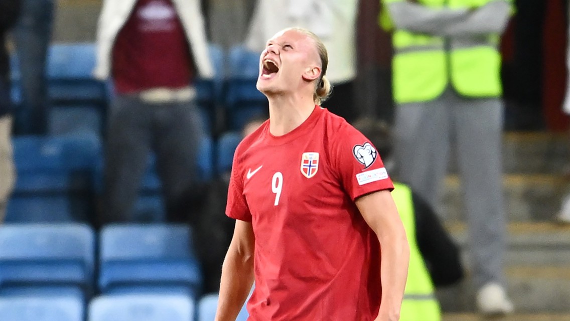 Haaland double buteur avec la Norvège 