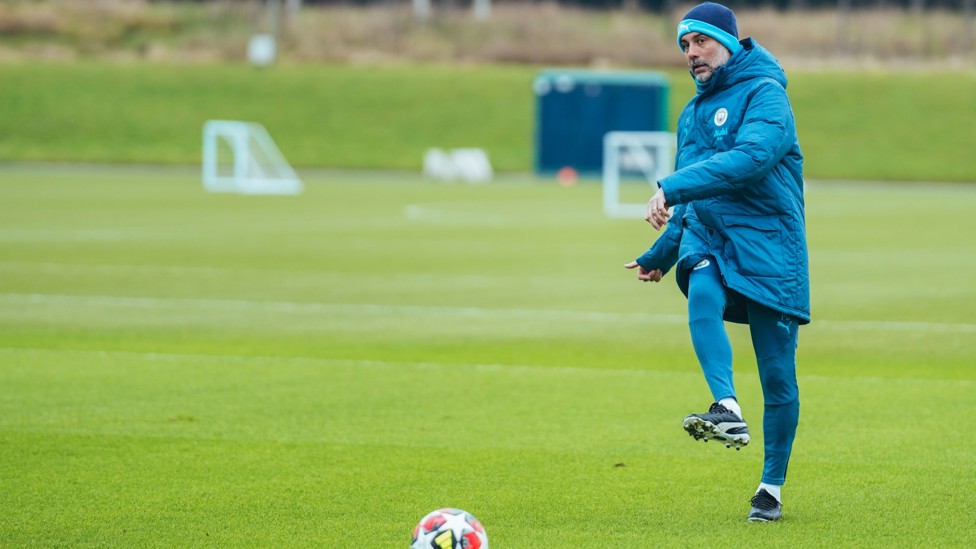 PEP PASS  : The boss sprays the ball across the turf!