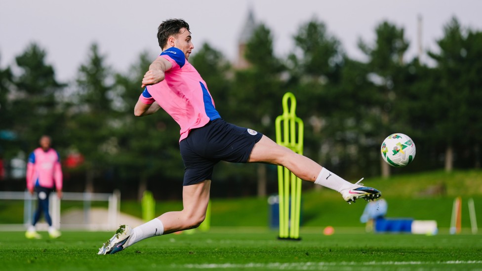 On the stretch : Nico takes control