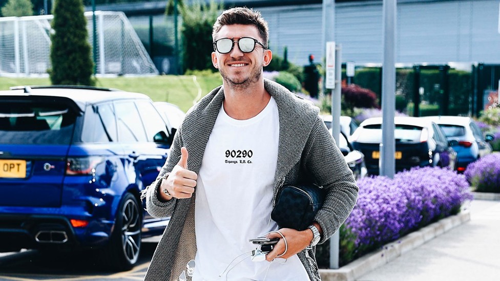 AYMERIC LAPORTE : Smiling and looking relaxed