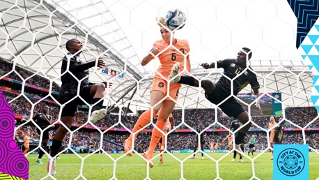 Roord scores as Netherlands reach World Cup quarter-final