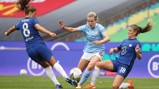 BATTLE: Hemp attempts to weave her way beyond two Chelsea players early on.