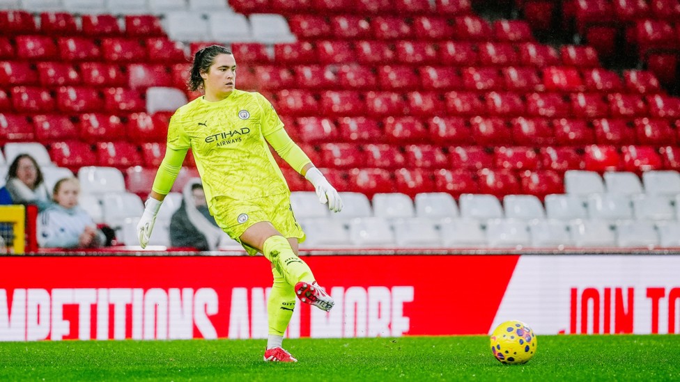 CLEAN SHEET  : Eartha Cumings back in the side. 