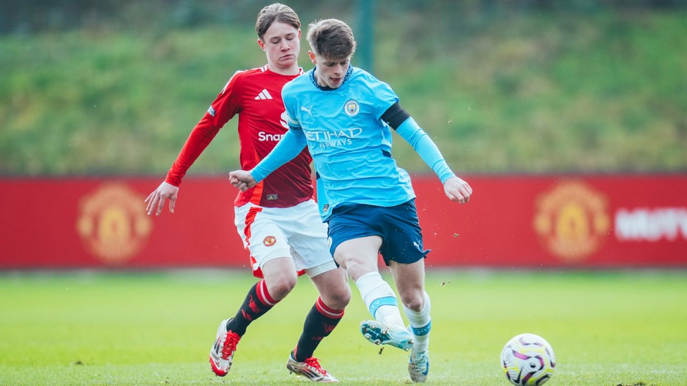 SKIPPER : Rhys Thomas pulling the strings in midfield.
