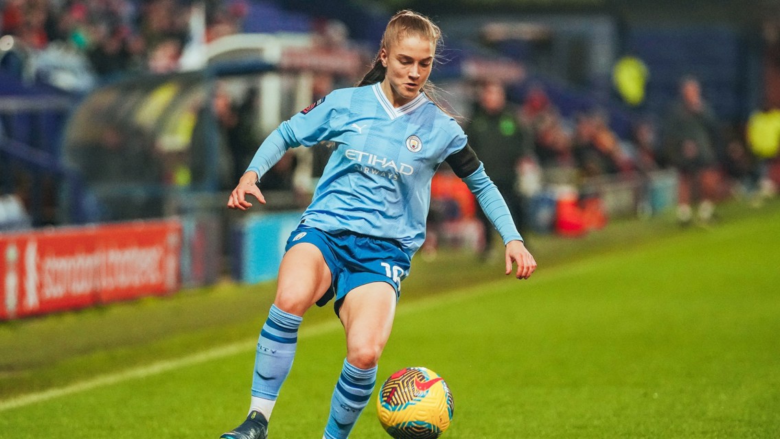 Jess Park features as a substitute as England U23s draw with Spain