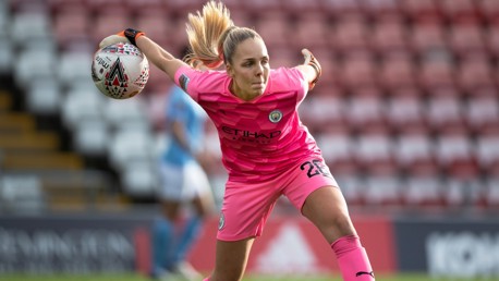 Ellie Roebuck: No excuse not to challenge in Champions League