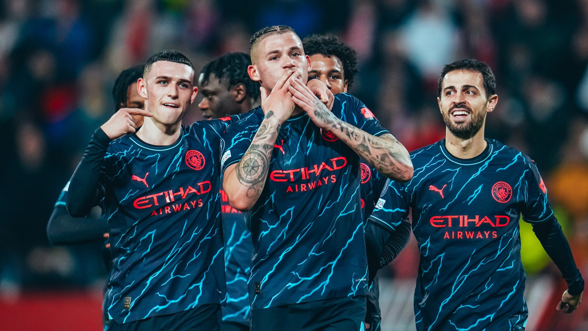 Crvena Zvezda vs Man City highlights and reaction as Micah Hamilton and  Oscar Bobb hit stunners - Manchester Evening News